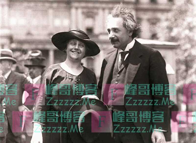 爱因斯坦去世前为何毁掉全部手稿？学者：可能与“彩虹计划”有关