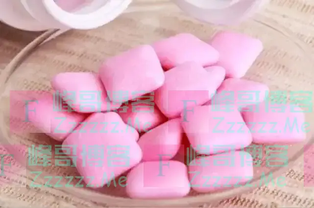 还记得当年每天嚼1包口香糖的小哥吗？如今的样子，让人唏嘘