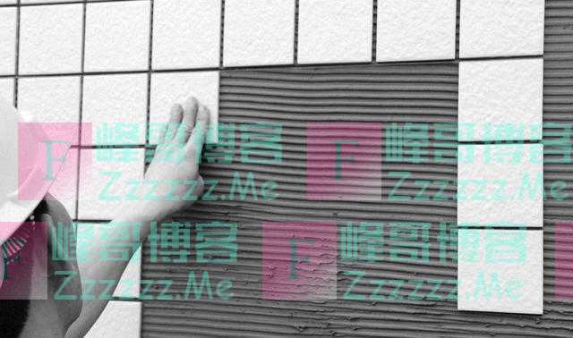 贴瓷砖还用水泥？不如用瓷砖胶，除了省钱效果还超赞
