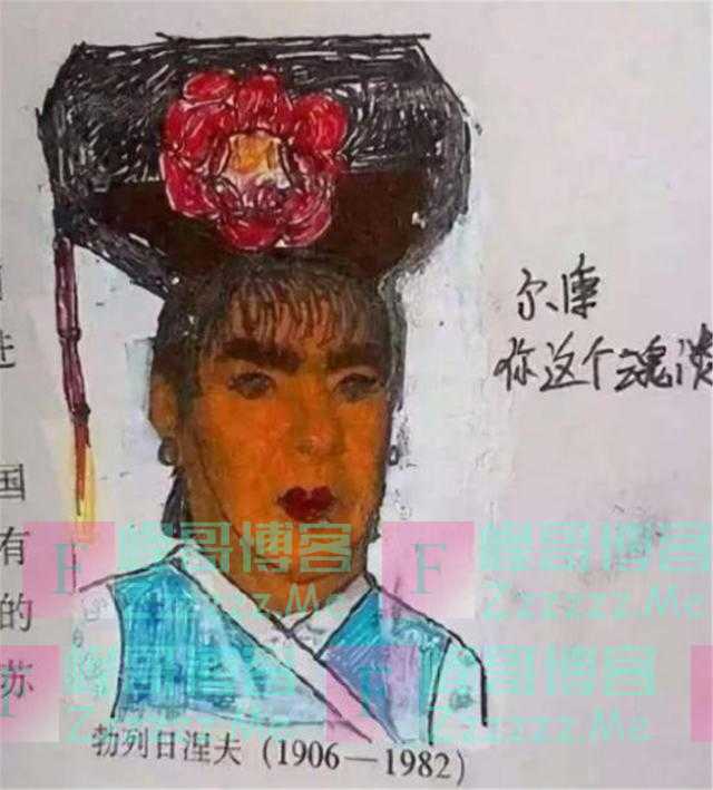 小学生课本涂鸦走红，堪称神笔马良，网友：除了学习不行啥都行