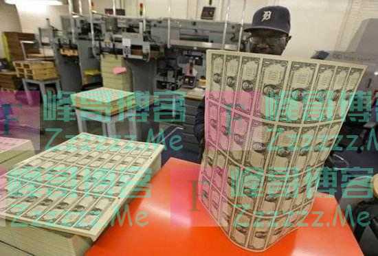 美国印钞，为什么其他国家的汇率会下降？