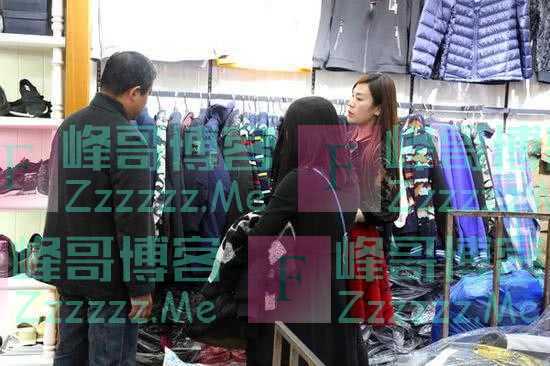 允许摆地摊对于房东影响有多大？ 卖家: 房东居然主动降租续签了