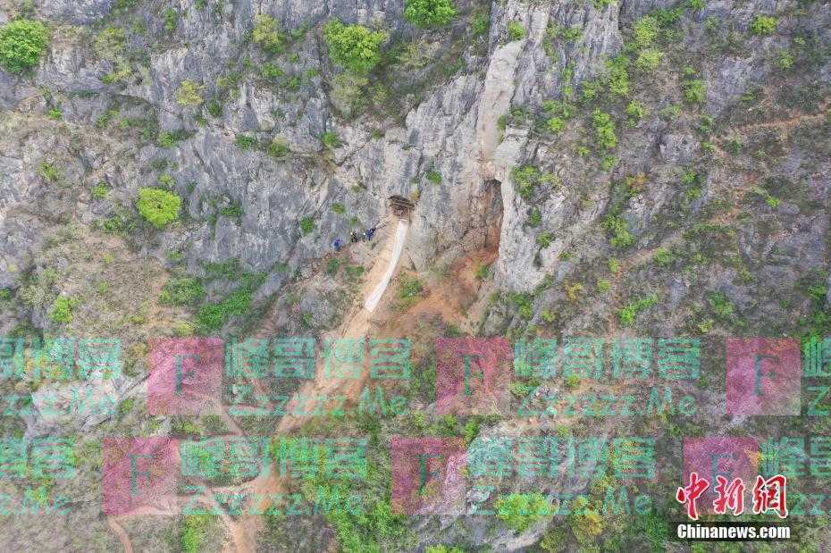 探访距今3万年前古人类的“悬崖豪宅”