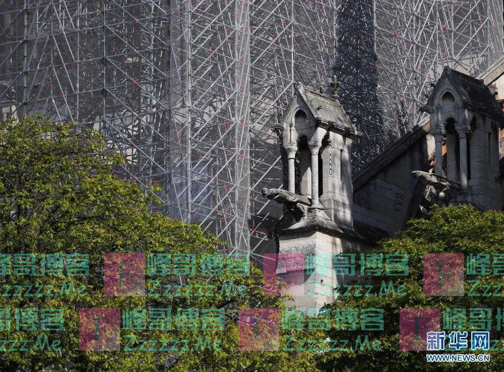 马克龙重申巴黎圣母院将于2024年重新开放