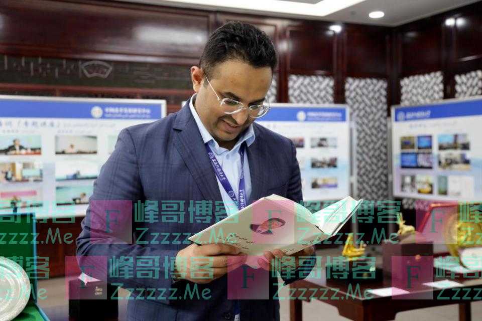 第一报道|从上海到嘉兴，这群驻华外交官探访习主席提到的“来时的路”