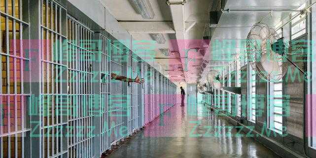 现实版《越狱》！4名囚犯靠“假人”出逃，美国监狱被曝问题丛生