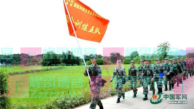 硬核!他们在这场实战化拉练中诠释热血青春