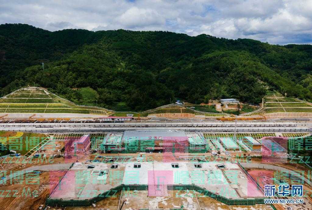 中老昆万铁路建设进展顺利