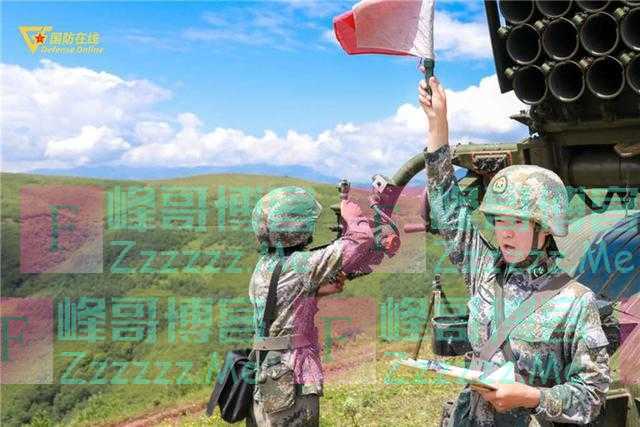 女炮长梁文平：最清晰的脚印，往往印在最泥泞的路上