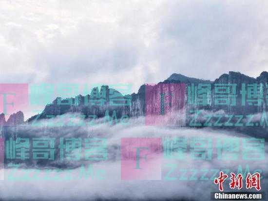 湖北恩施大峡谷：晨雾飘悬似仙境
