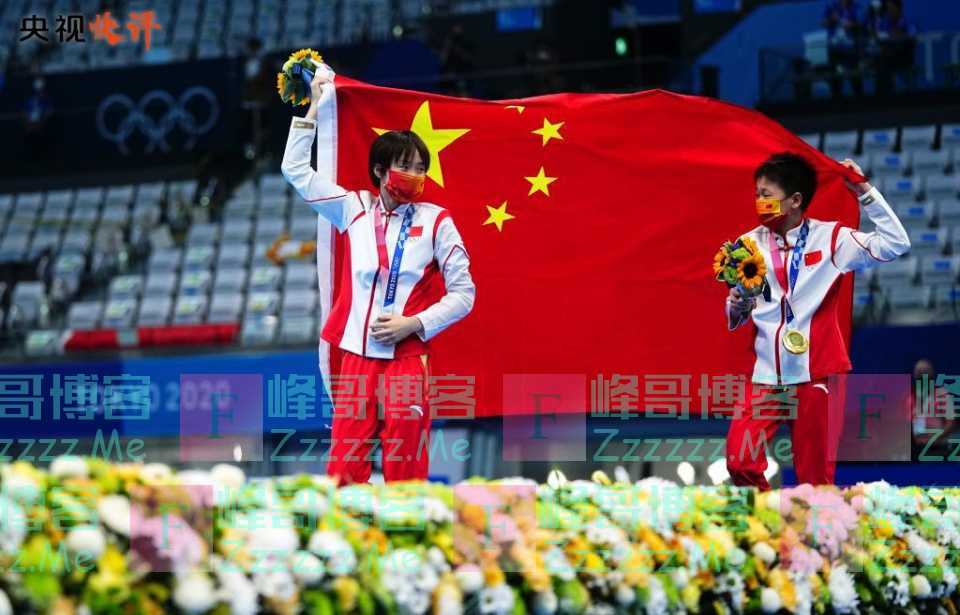 【央视快评】青春风华 永远奋进