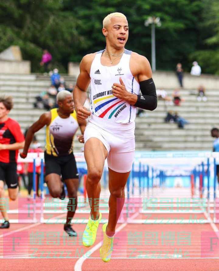 12秒72！19岁法国跨栏小将打破世界青年纪录，他的教练曾战胜过刘翔