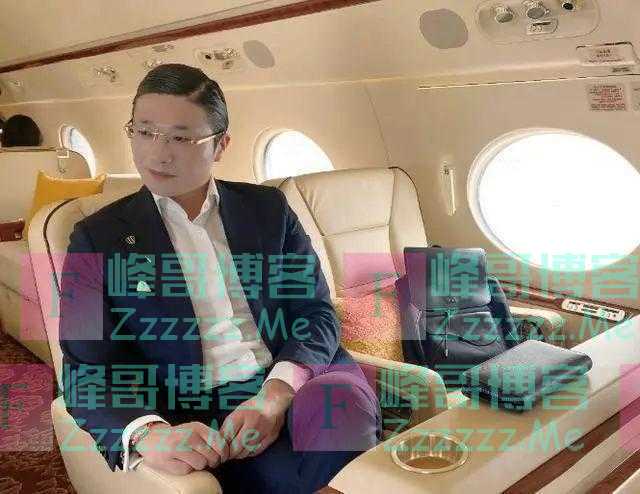 新民快评|平台不可为流量蹭“扮丑”恶俗