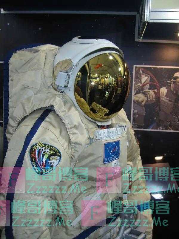 顶级高奢服装揭秘：5亿美元舱外航天服很不简单