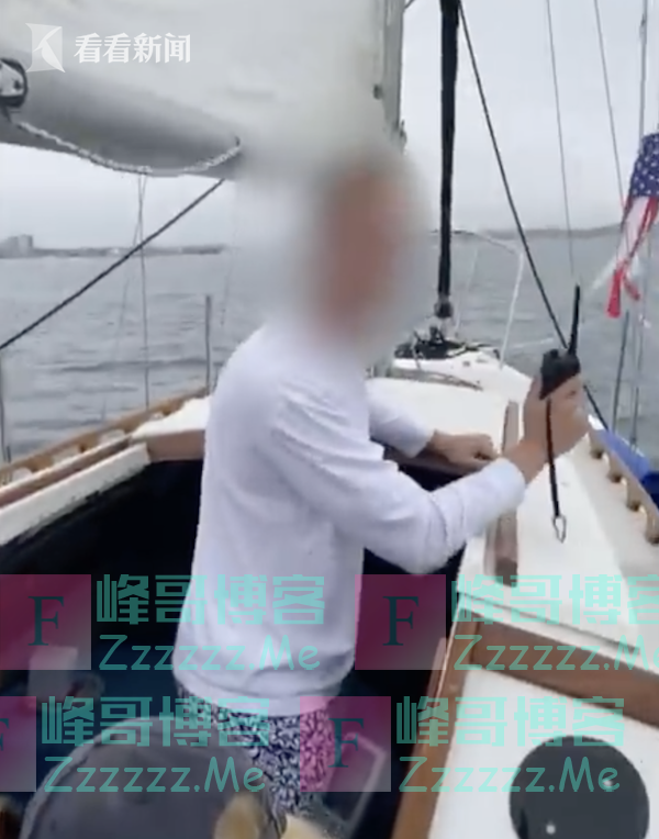 海豚救人？船只跟随海豚群意外发现赤裸落难女子