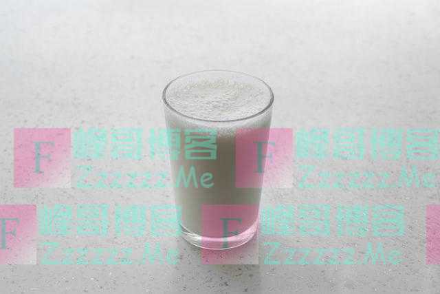 睡前喝杯热牛奶，真的可以睡得更好？