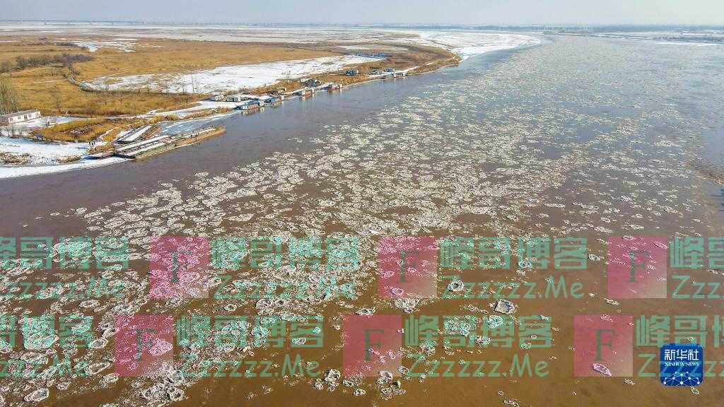 黄河内蒙古段出现流凌景观