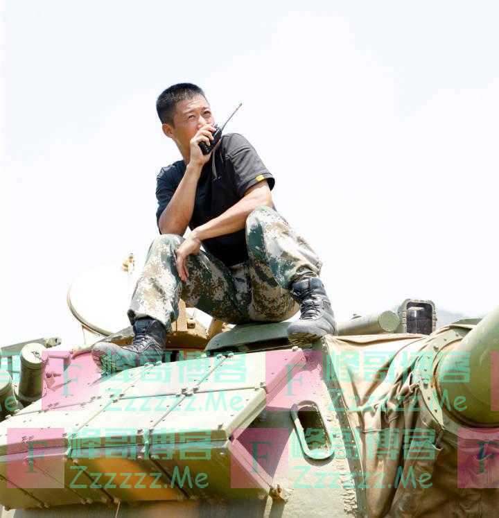 吴京人民日报发文：拍出中国电影的精气神儿