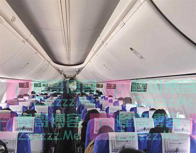 南航湖北分公司首位90后女性安全员护航春运