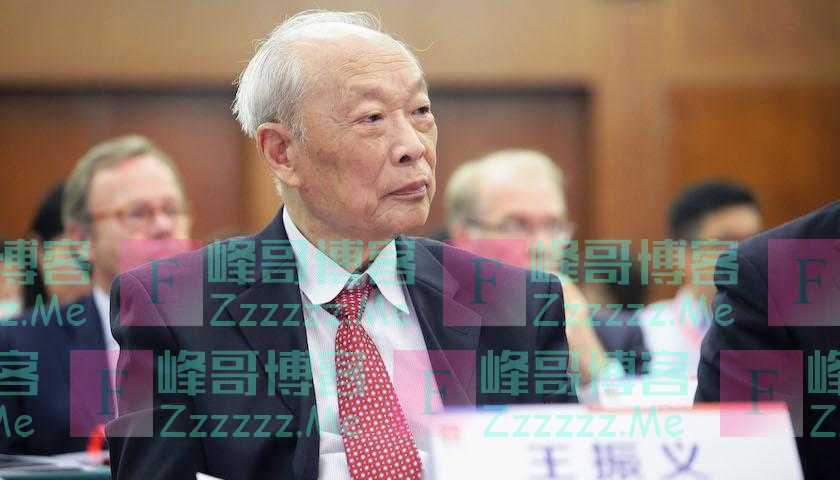 院士放弃申请专利初衷可嘉，但行为并不值得鼓励