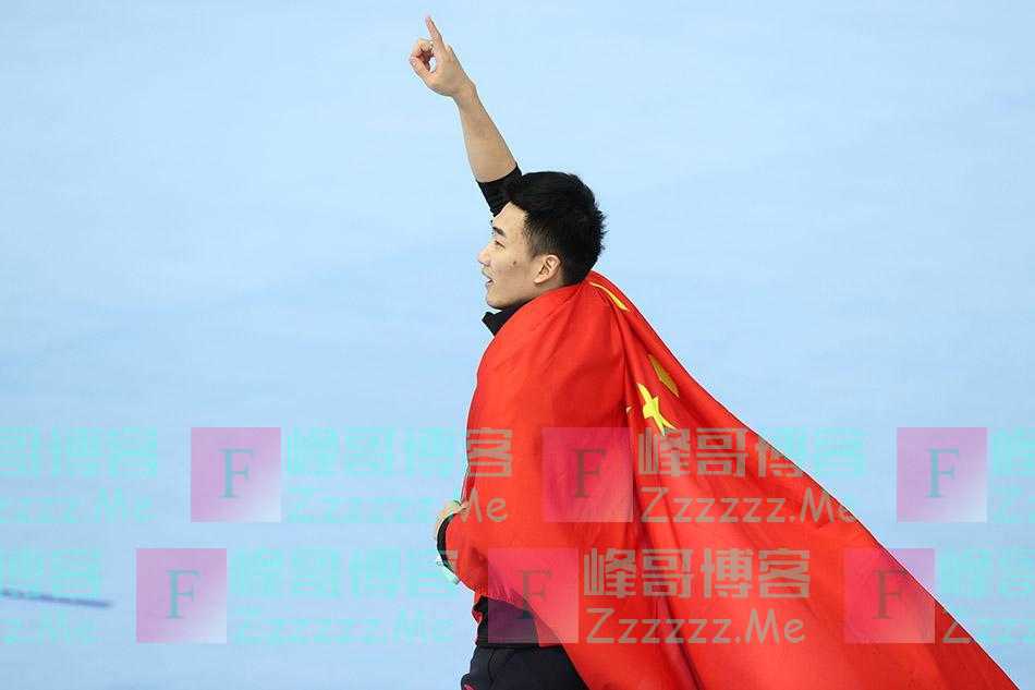 冬奥·图片｜34秒32破奥运纪录，高亭宇夺冠！中国第4金