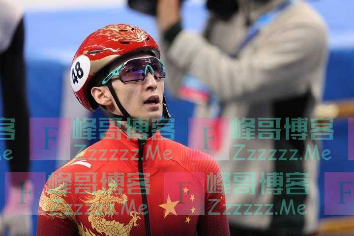 武大靖短道速滑男子500米B组决赛排名第一
