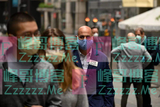 不把人命当回事？美国疫情问题层出不穷，承诺得靠什么实现？