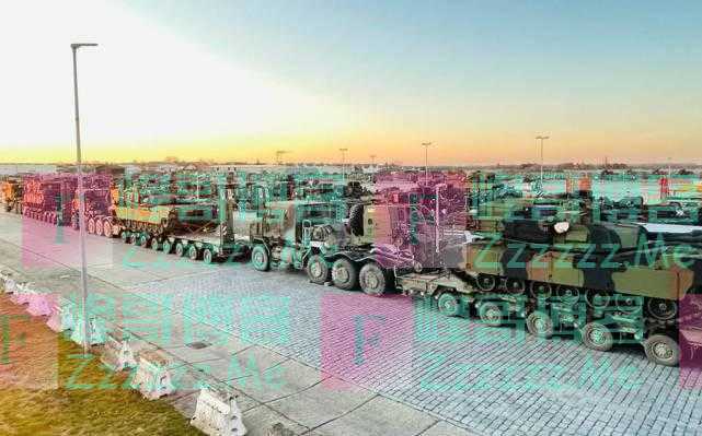 美第1装甲旅前往欧洲首次动用这批装备，美媒：体现出局势严重性