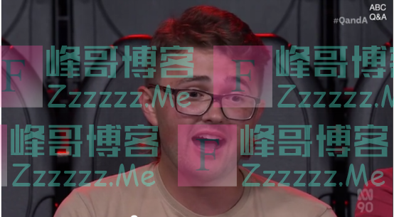 澳媒谈俄乌局势节目出现争议一幕，俄裔学生因一个提问被赶出现场！