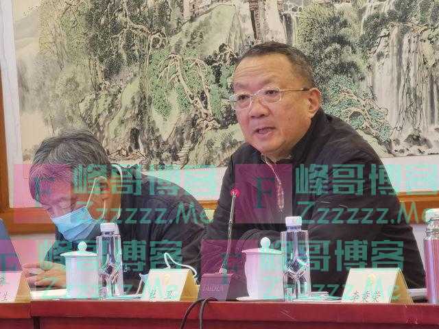 全国两会｜全国政协委员杜卫：建议非学科类校外培训机构教学人员持证上岗