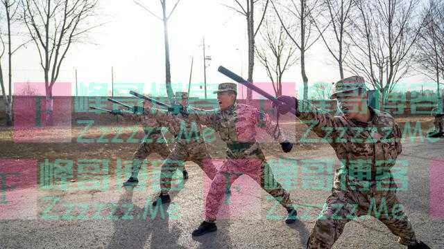 “兵教头”就位：新训干部骨干集训 培养新兵引路人