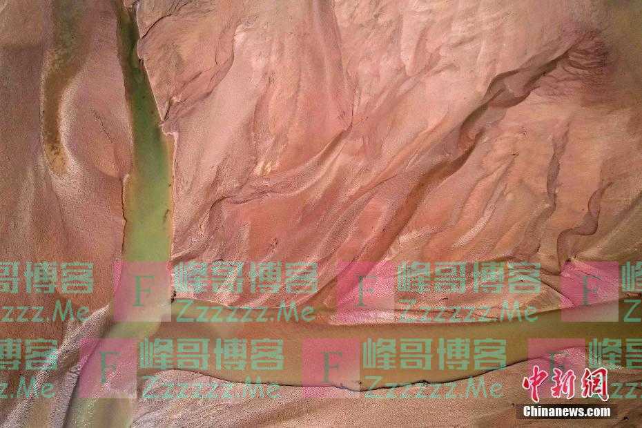 形态各异的黄河“河床画”