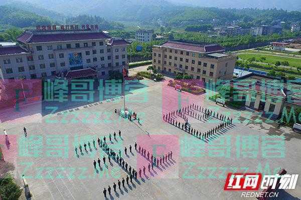 武警第二机动总队某大队官兵开展“青春向党，强军有我”主题宣誓