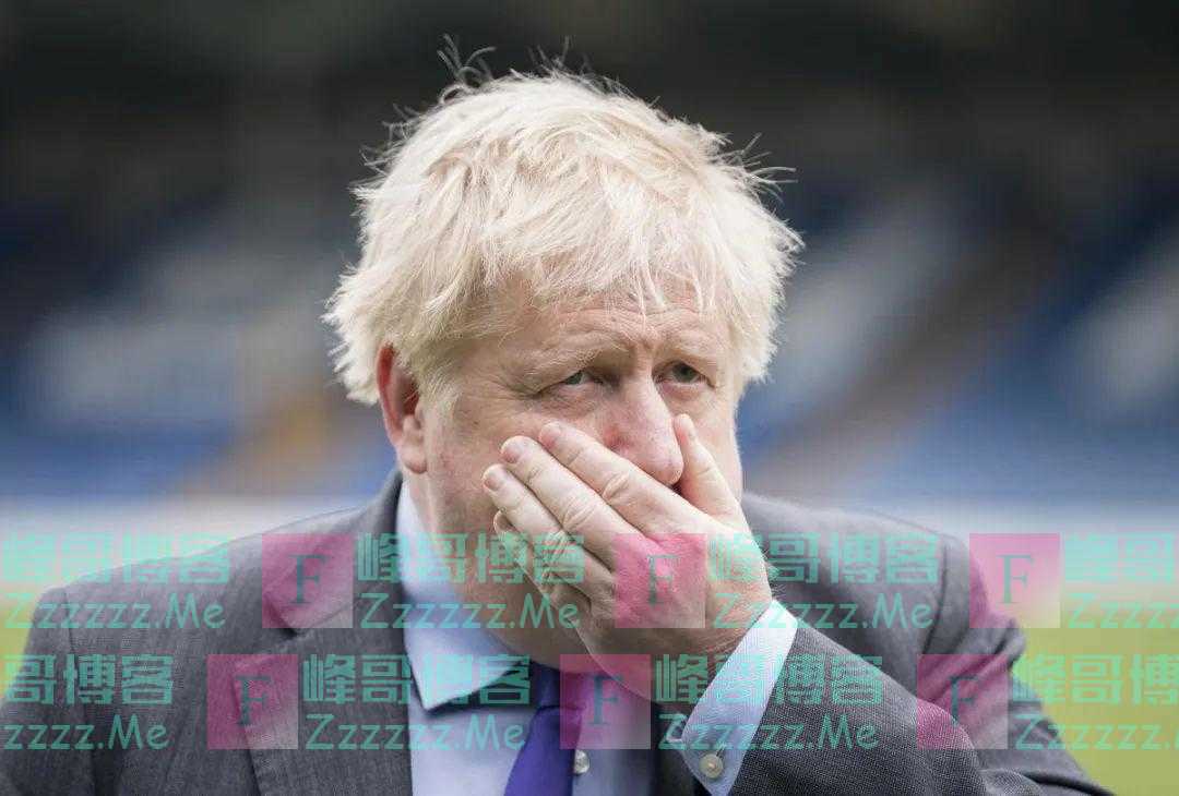 英首相风声鹤唳