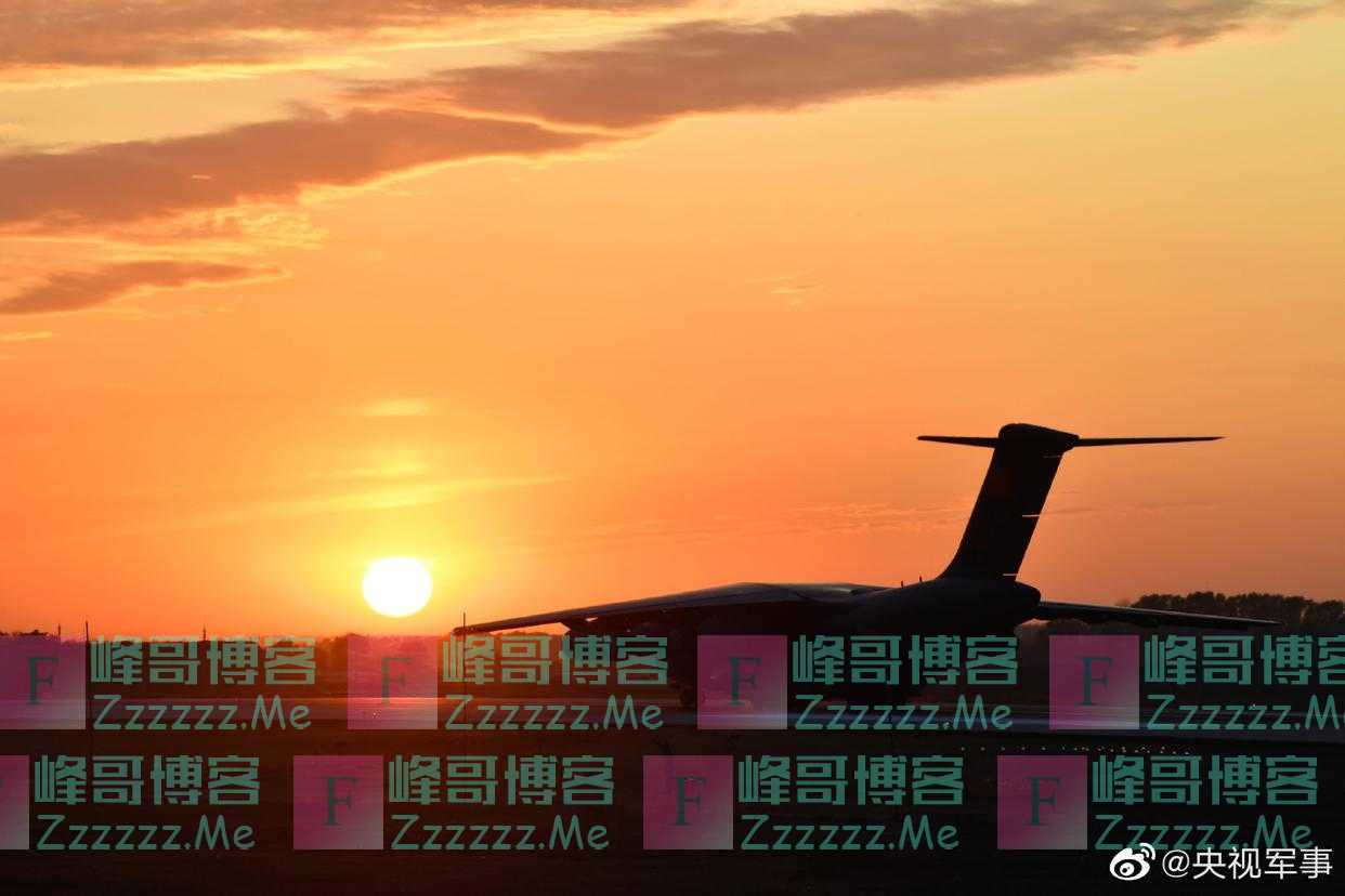 夕阳下的“鲲鹏”运-20到底有多美