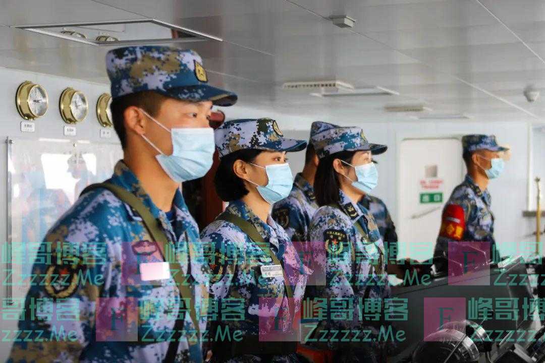 两舰三艇，抢滩登陆显锋芒