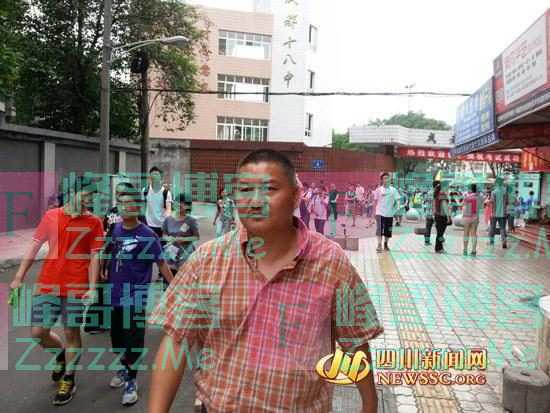 高考钉子户梁实第26次备考，目标川大：如早几年选文科，应该考上了