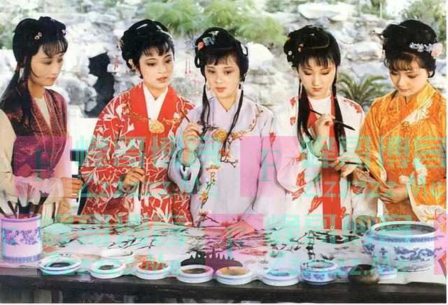 《红楼梦》成高考作文题，有何启示？