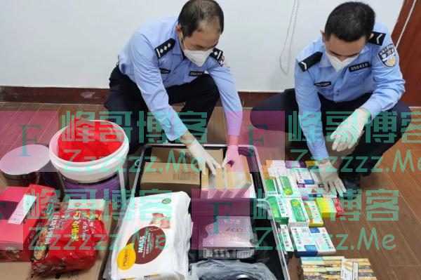 口罩竟成了他的“遮羞布”