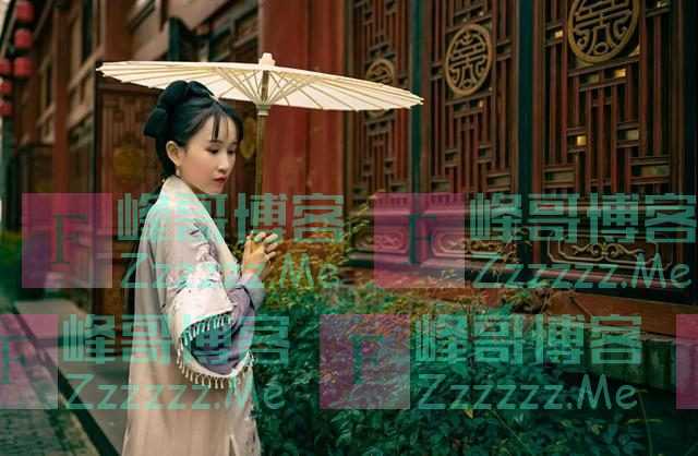 “上班基因检测，下班汉服飘飘”95后“反差萌”女孩就是这么潮