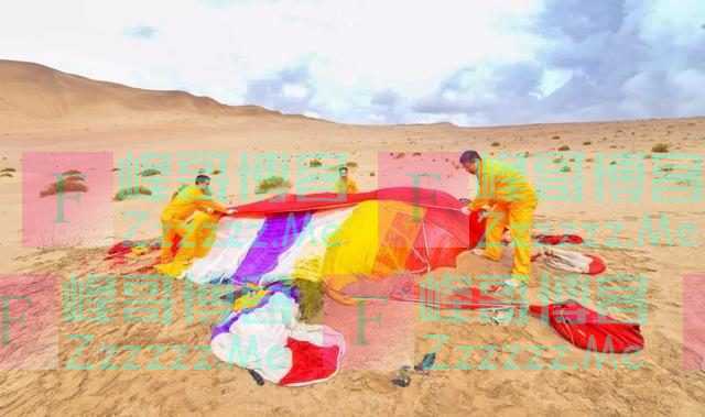 真实版“荒野求生”!10名中国航天员正在沙漠开展野外生存训练