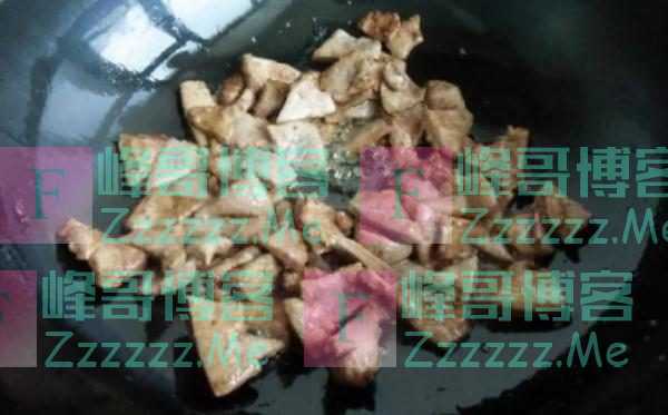 猪肝只用水洗相当于吃毒素，教您一招，猪肝洗得干净，吃着放心