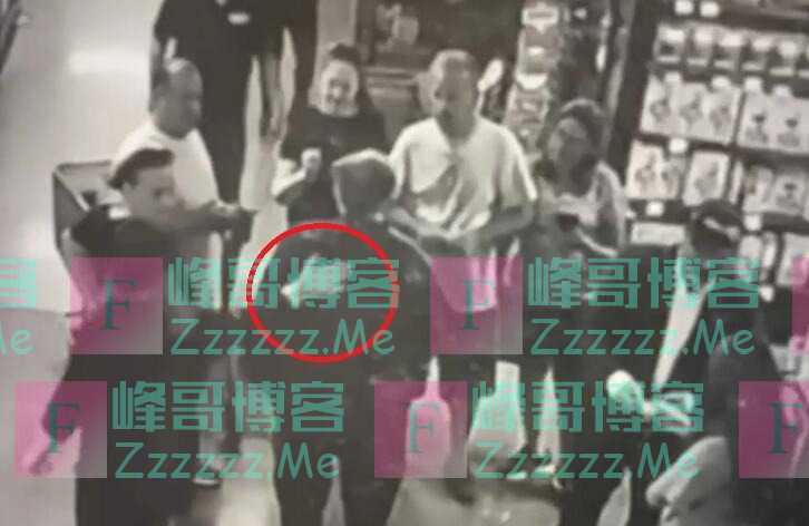报复来了？特朗普私人律师超市内被“打”，还被指责“你会杀了女人”