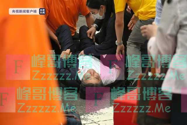 最新!枪击安倍晋三的嫌疑人已被日本警方逮捕,名叫山上徹也,42岁,来自……被制服画面曝光,大量信息公布