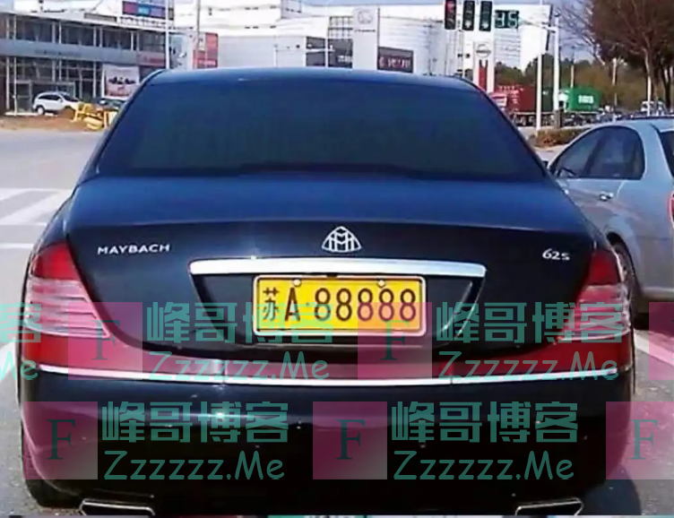 车管所喜中“88888”车牌,车主却不听劝选杂号牌,原因令人无奈