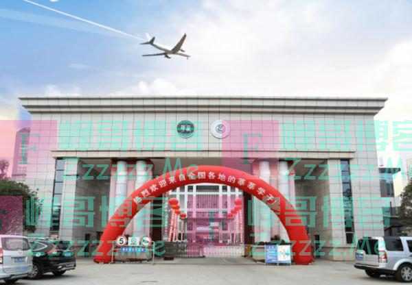 家里两个孩子：一个读公办学校，一个读私立学校，毕业后差别明显