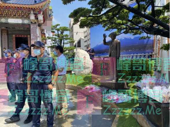 高雄为安倍晋三设铜像，台团体“拔菜总部”到现场抗议