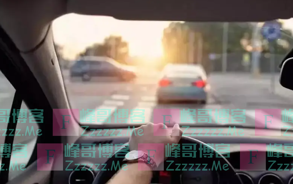 前车突然急刹导致后车追尾,谁负责?交警给出答案