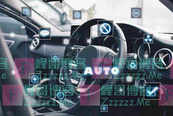 男子发明特斯拉自动驾驶新玩法，交警追着贴罚单，次次都失败