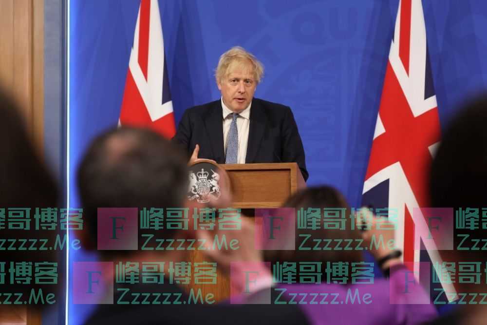 最新！特拉斯宣布辞职后发布首批推文，提到乌克兰，拜登发声！